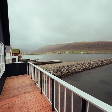 Dahlastova / Stunning Boathouse / Bay View / 3Br Hvalvik エクステリア 写真