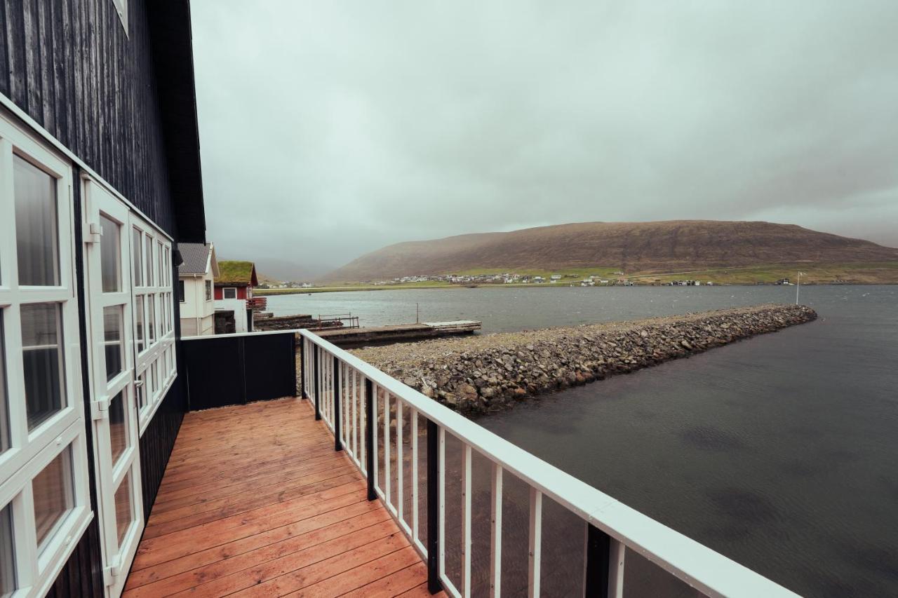 Dahlastova / Stunning Boathouse / Bay View / 3Br Hvalvik エクステリア 写真