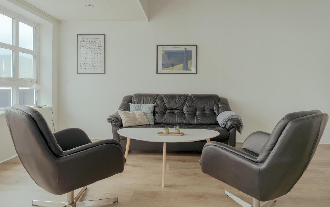 Dahlastova / Stunning Boathouse / Bay View / 3Br Hvalvik エクステリア 写真