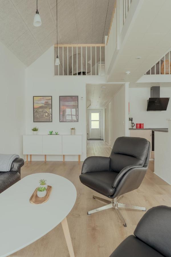 Dahlastova / Stunning Boathouse / Bay View / 3Br Hvalvik エクステリア 写真