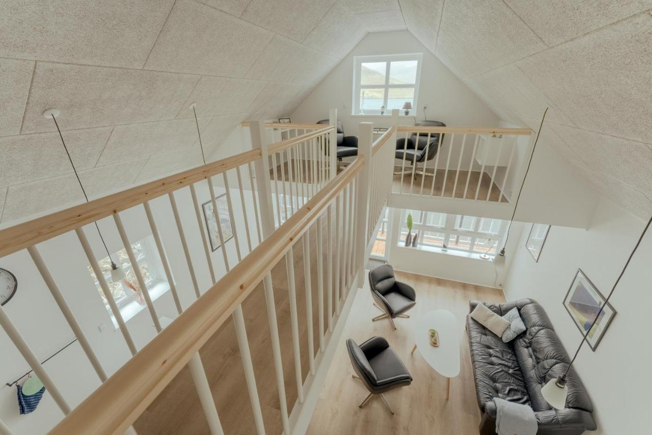 Dahlastova / Stunning Boathouse / Bay View / 3Br Hvalvik エクステリア 写真